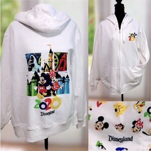 🔥🔥 DisneyParks Disneyland 2020 Hoodie Sweatshirt Jumper Zip-up jacket Size 1X